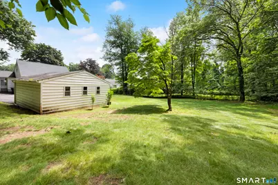 1105 Peck Lane, Cheshire, CT 06410 - Photo 3
