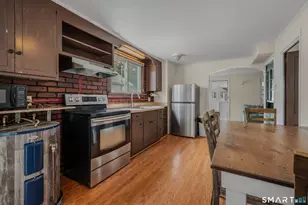 10 Swan Ave, Old Lyme, CT 06371 - Photo 11