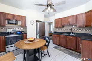 30-32 Day St, New Britain, CT 06051 - Photo 5