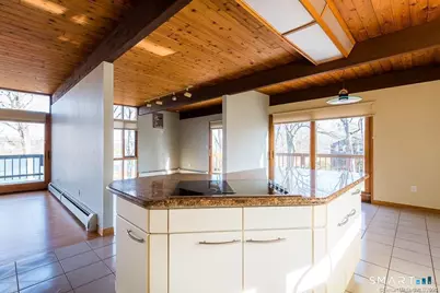 80 Skyline Drive, Groton, CT 06340 - Photo 7