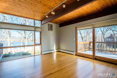 80 Skyline Drive, Groton, CT 06340 - Photo 9