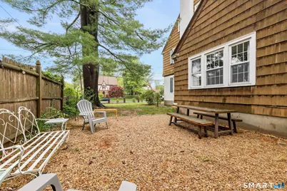 400 Quaker Lane North, West Hartford, CT 06119 - Photo 33