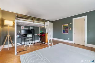 400 Quaker Ln N, West Hartford, CT 06119 - Photo 29