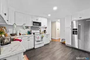 33 Allen Ave, Meriden, CT 06451 - Photo 21