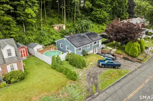 33 Allen Ave, Meriden, CT 06451 - Photo 3