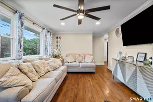 33 Allen Ave, Meriden, CT 06451 - Photo 5