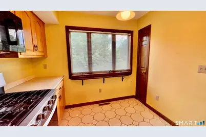 257 Sabin Street #21, Putnam, CT 06260 - Photo 3