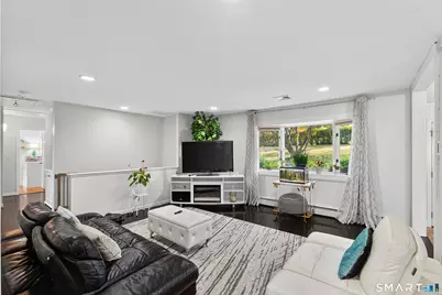 57 Ledgewood Drive, Norwalk, CT 06850 - Photo 5