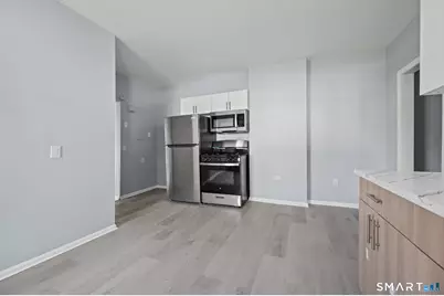 301 Poplar Street, Bridgeport, CT 06605 - Photo 5
