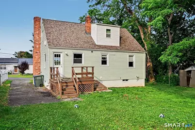 25 Myron Avenue, Bridgeport, CT 06606 - Photo 3