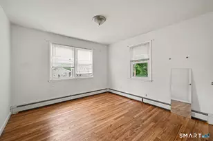 25 Myron Ave, Bridgeport, CT 06606 - Photo 19