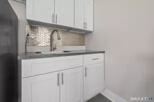 343 Pearl St, Bridgeport, CT 06608 - Photo 9