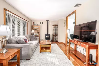 46 Jeanette Road, Danbury, CT 06811 - Photo 3