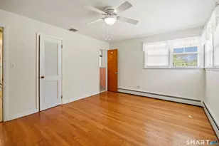 124 Elliott Rd, Trumbull, CT 06611 - Photo 25