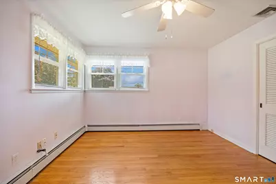 124 Elliott Road, Trumbull, CT 06611 - Photo 19