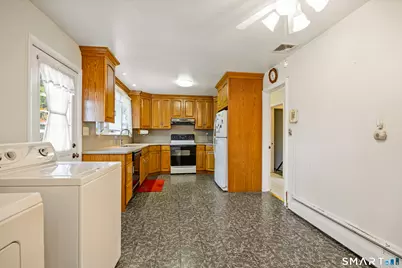 124 Elliott Road, Trumbull, CT 06611 - Photo 11