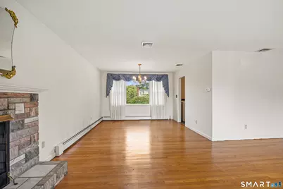 124 Elliott Road, Trumbull, CT 06611 - Photo 5