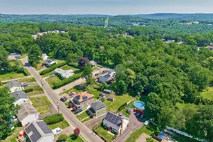 114 Whitewood Rd, Waterbury, CT 06708 - Photo 7