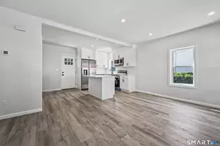 114 Whitewood Rd, Waterbury, CT 06708 - Photo 9