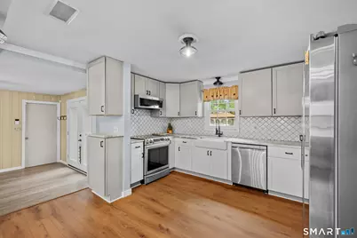 9 Monticello Drive, East Lyme, CT 06333 - Photo 5