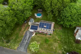 9 Monticello Dr, East Lyme, CT 06333 - Photo 3