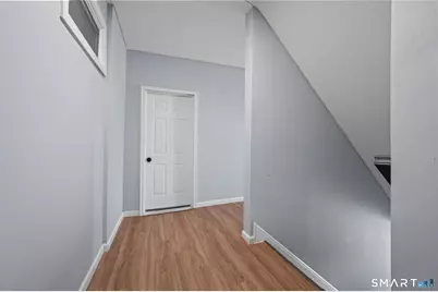 1220 Pembroke Street, Bridgeport, CT 06608 - Photo 17