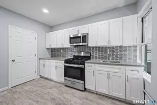 1220 Pembroke St, Bridgeport, CT 06608 - Photo 5