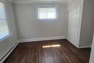 76 Rock St, New Haven, CT 06511 - Photo 3