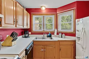 1655 North Colony Rd, Meriden, CT 06450 - Photo 9
