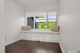 1 Island Dr, Norwalk, CT 06855 - Photo 13