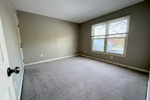 372 Monaco Ln, Glastonbury, CT 06033 - Photo 11
