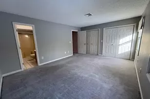 372 Monaco Ln, Glastonbury, CT 06033 - Photo 7