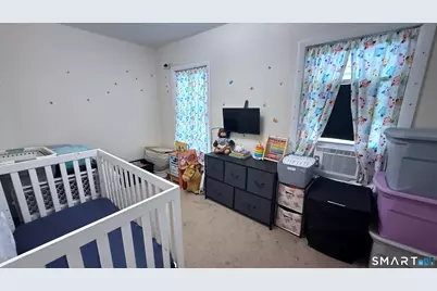 49 Chappell Street, New London, CT 06320 - Photo 25