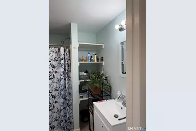 49 Chappell Street, New London, CT 06320 - Photo 11