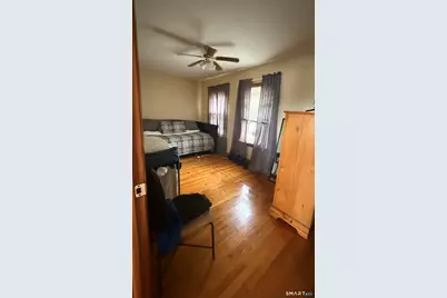 49 Chappell Street, New London, CT 06320 - Photo 31
