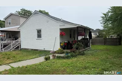 49 Chappell Street, New London, CT 06320 - Photo 5