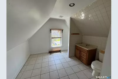 134 Ogden Street, Bridgeport, CT 06608 - Photo 7