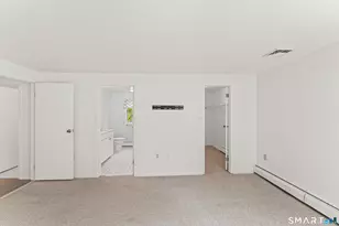89 Cranbury Dr, Trumbull, CT 06611 - Photo 17