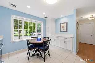 46 Henley Way, West Hartford, CT 06117 - Photo 9