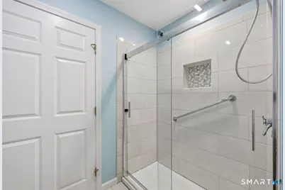 46 Henley Way #46, West Hartford, CT 06117 - Photo 25