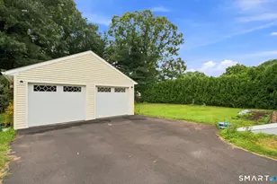 18 Redwood Dr, Bristol, CT 06010 - Photo 25