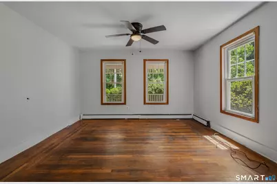 88 Roosevelt Avenue, Norwich, CT 06360 - Photo 11