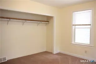 34 Cottage St, New Haven, CT 06511 - Photo 5