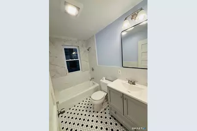 550 Laurel Avenue, Bridgeport, CT 06605 - Photo 5