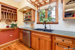 78 Lyness St, Manchester, CT 06040 - Photo 13