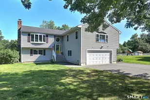 55 Londonderry Ln, Milford, CT 06460 - Photo 1
