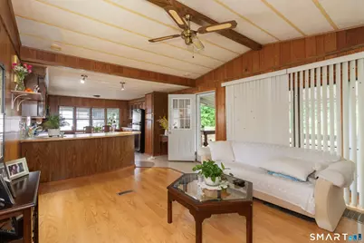 525 East Main Street #Trlr 33, Branford, CT 06405 - Photo 9