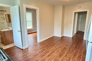 384 Gregory St, Bridgeport, CT 06604 - Photo 3