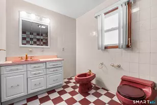 270 Clifton St, New Haven, CT 06513 - Photo 13