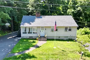 16 Pine St, Newtown, CT 06482 - Photo 3